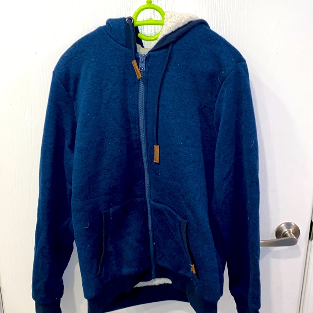 Fleece lined men’s hoodie